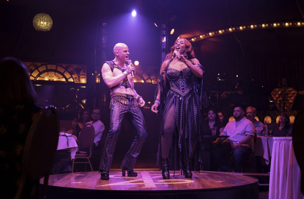 TZZ24 CHI SingersLiVWarfieldAndCunio 2 PhotoCreditElliotFisher